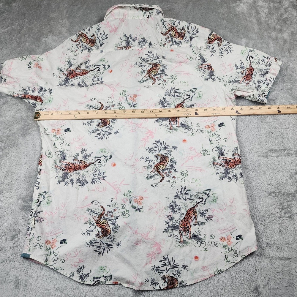 7Diamonds Shirt Mens XL White Wild Thoughts Pagoda Tiger Print Hawaiian - Picture 8 of 12